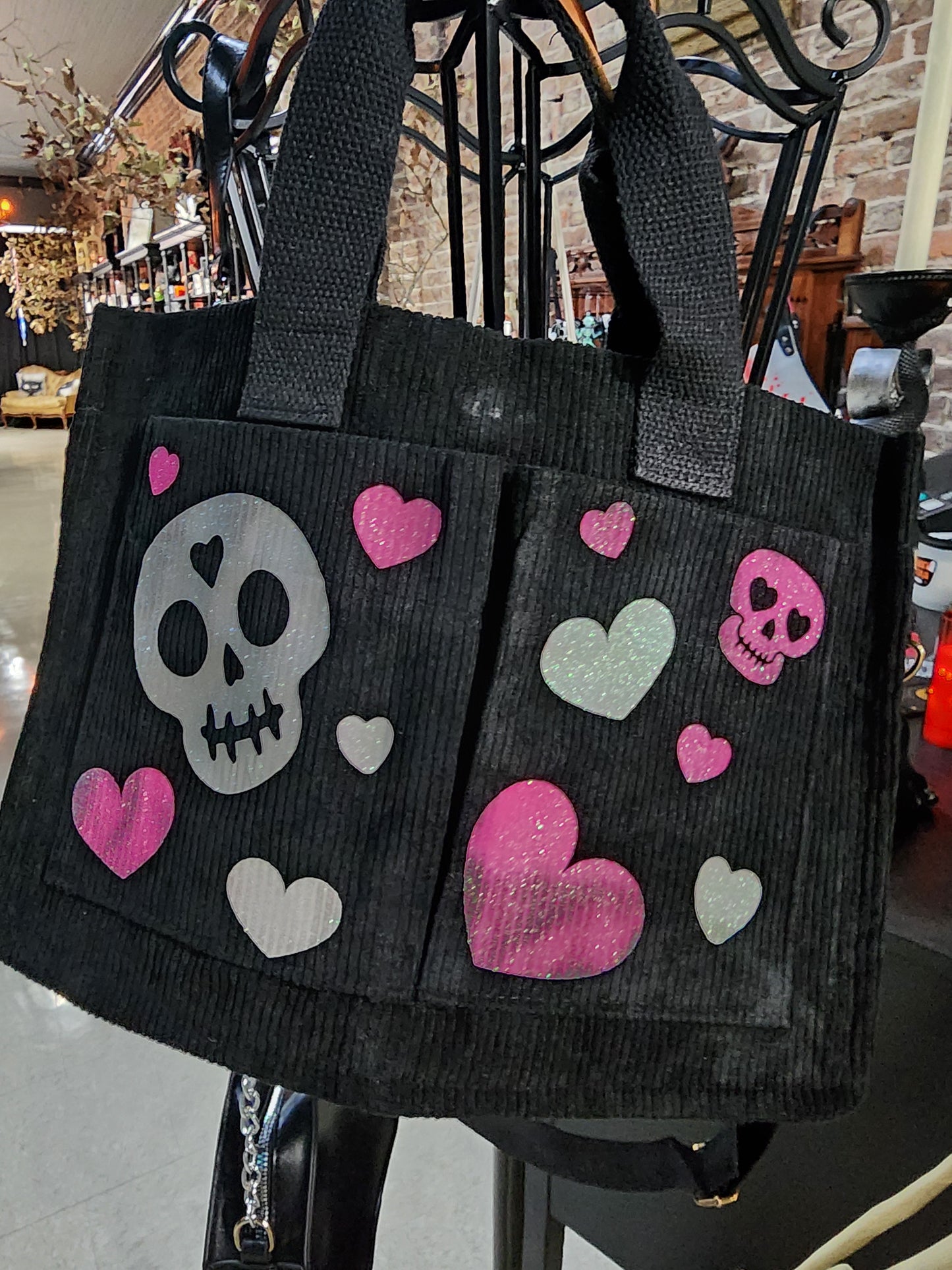 Love Hearts Skull Messenger Book Bag Burn Out