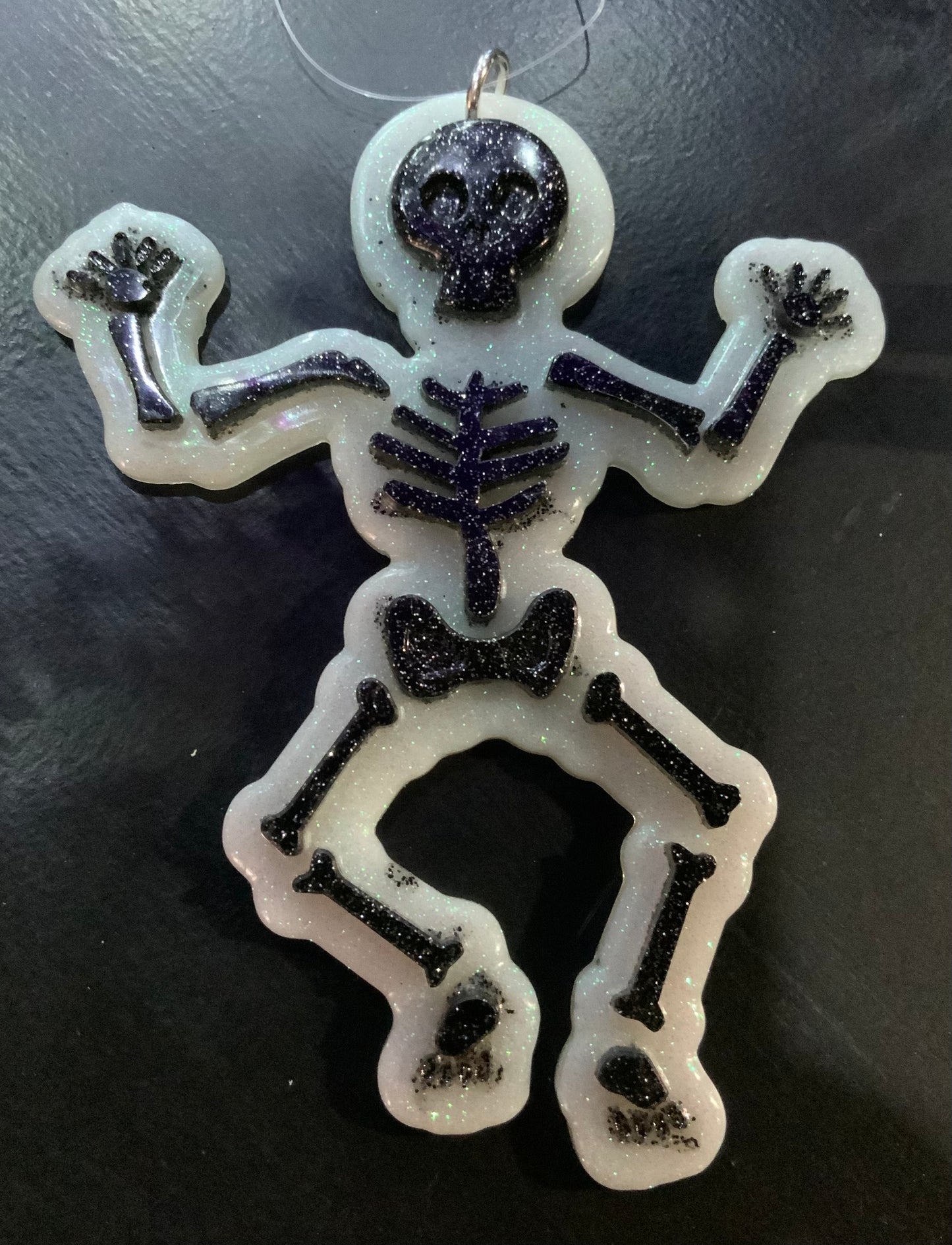 Glitter Skeleton ornament W/B