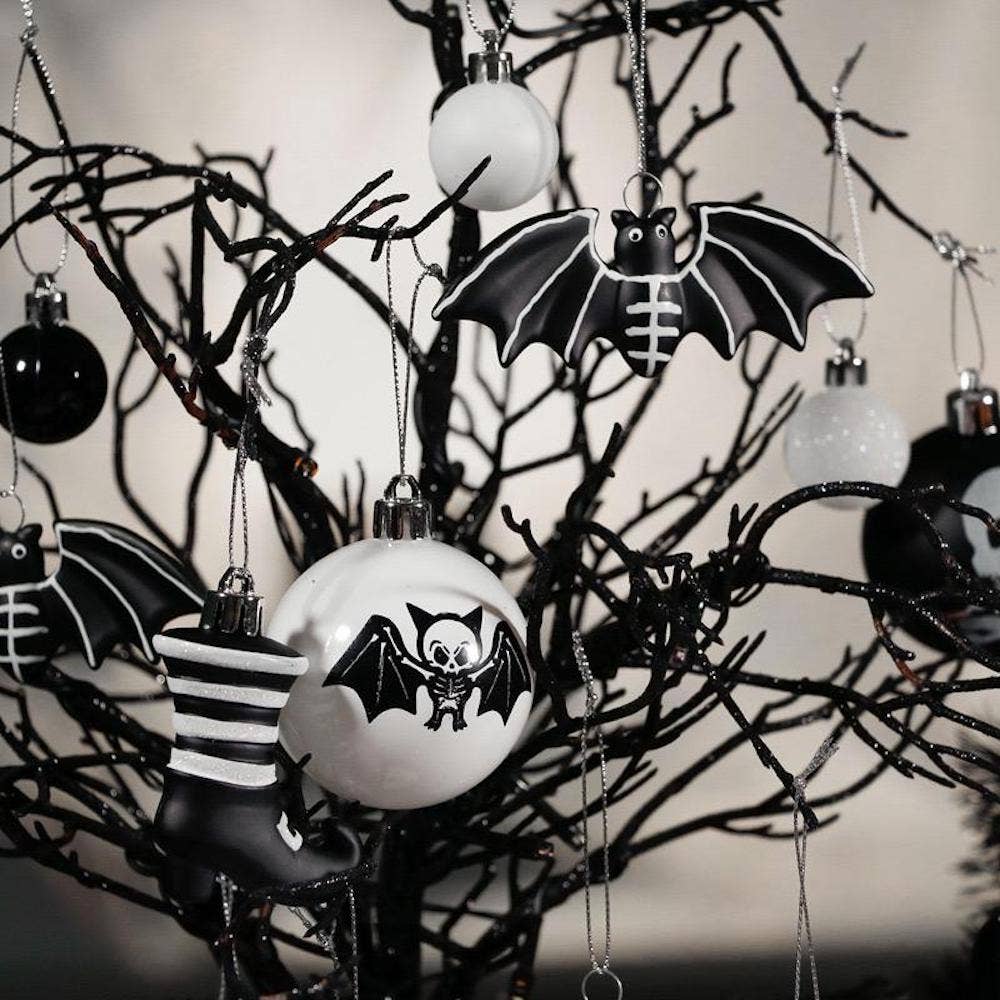 Halloween Skeleton Black and White Ornament Set